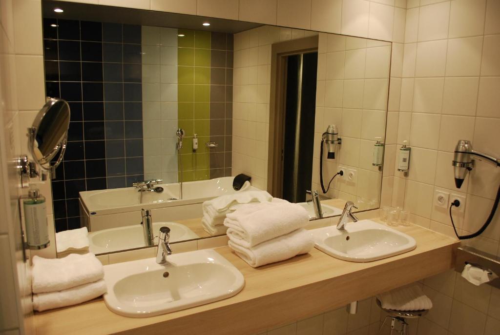 Le Cinq Hyper - Centre 4* Chambéry